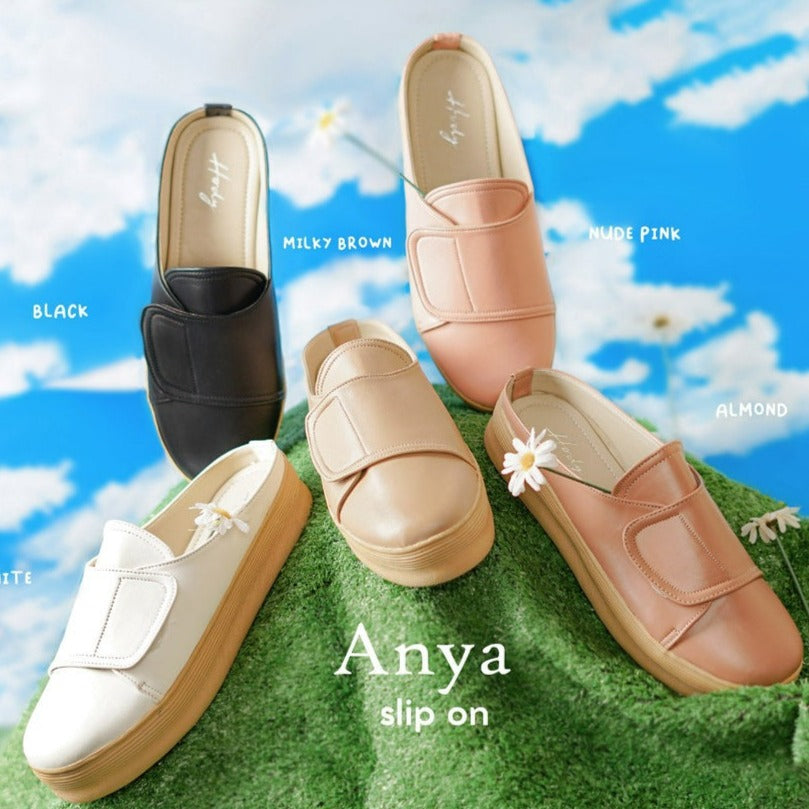 ANYA SLIP ON