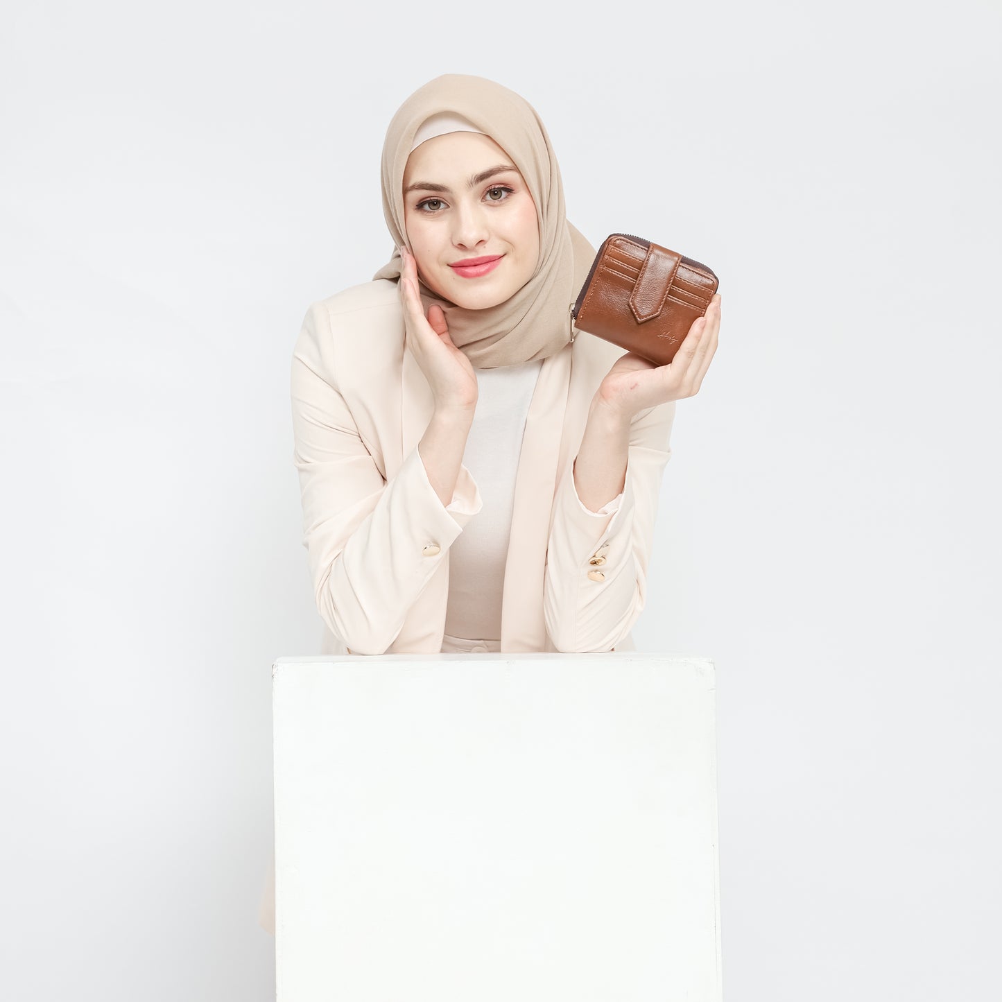 2 IN 1 Bundling SACHIE