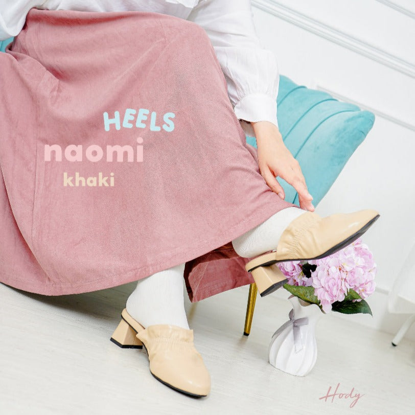 NAOMI HEELS