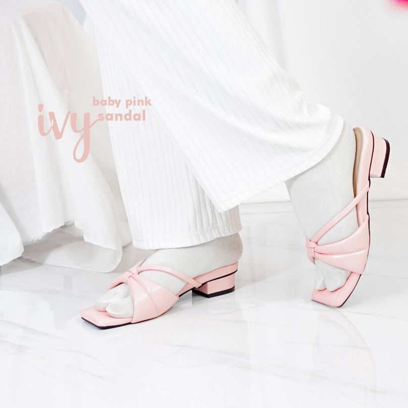 IVY SANDAL