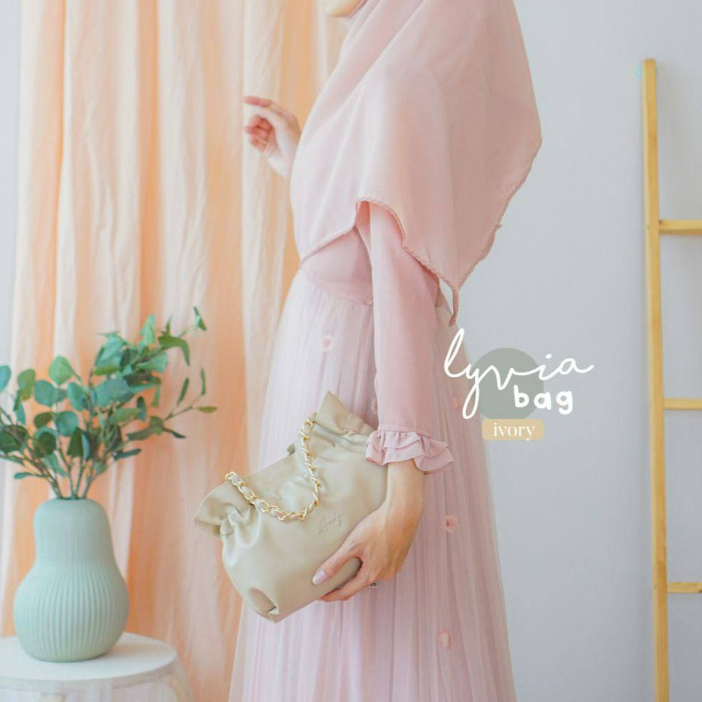 LYVIA BAG