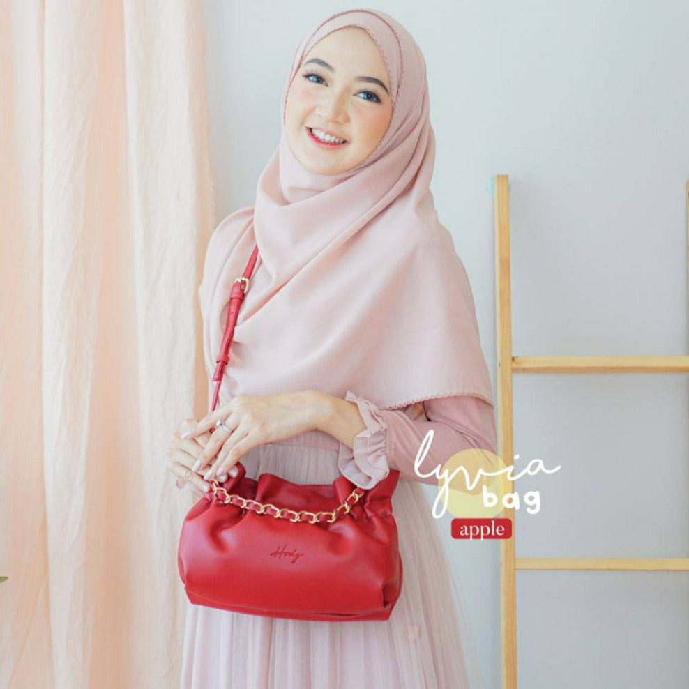 LYVIA BAG