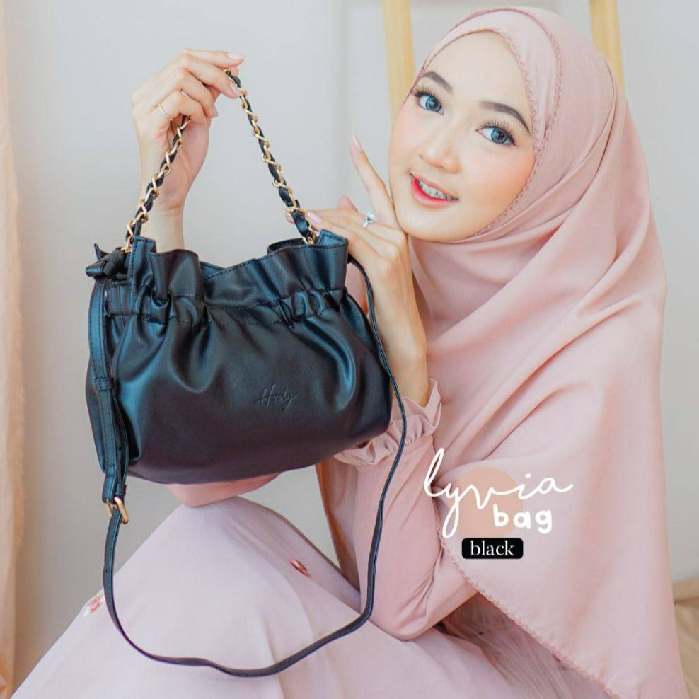 LYVIA BAG