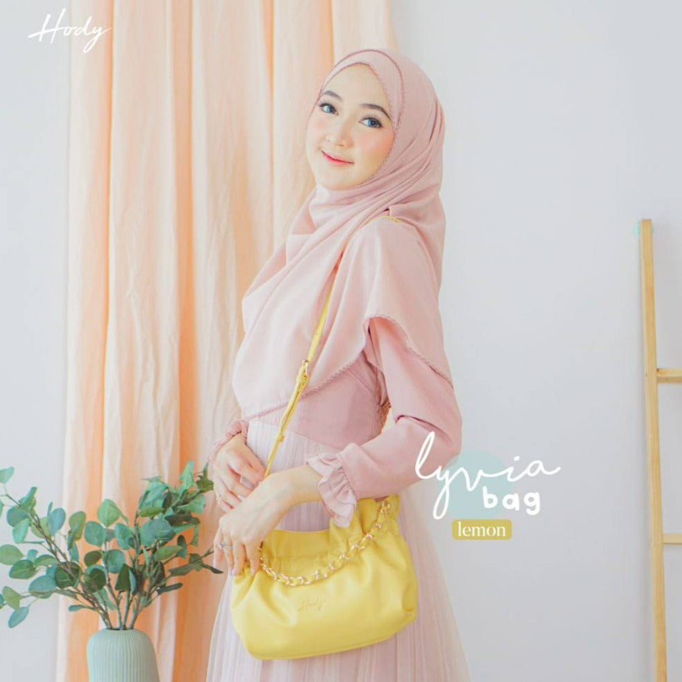 LYVIA BAG